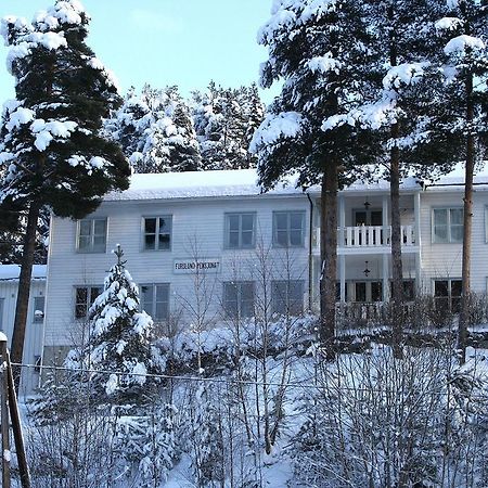Furulund Pensjonat Ron Екстер'єр фото